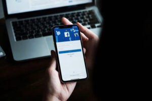 Cách lấy lại mã 2FA Facebook khi mất điện thoại.